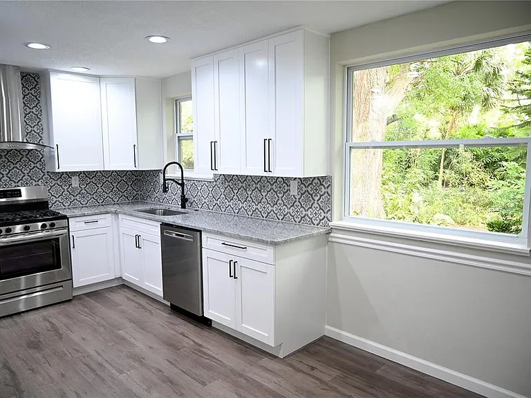 509 Herchel Dr — Photo 15
