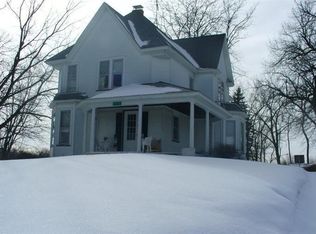 712 Lincoln St, Lowell, IN 46356