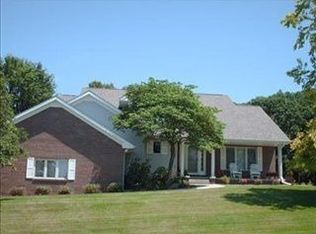 930 W 18th St S, Newton, IA 50208