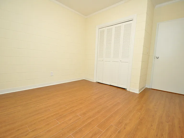 1426 Old Trinity Cir #11 — Photo 10