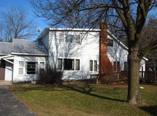 N2531 Scoville Rd, Mauston, WI 53948