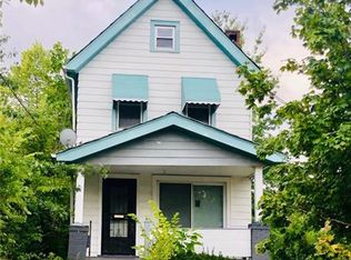 958 Evangeline Rd, Cleveland, OH 44110
