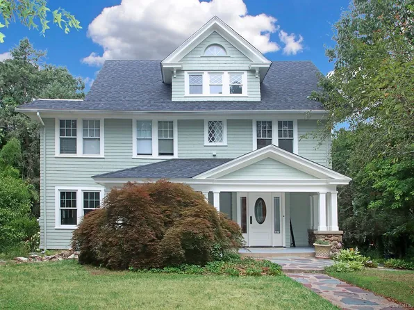 1666 Ridge Road, North Haven, CT 06473