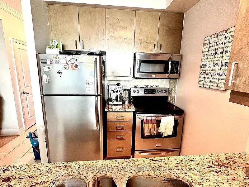 2 bed, $2,200 — Photo 2