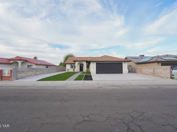 1238 E B St, San Luis, AZ 85336