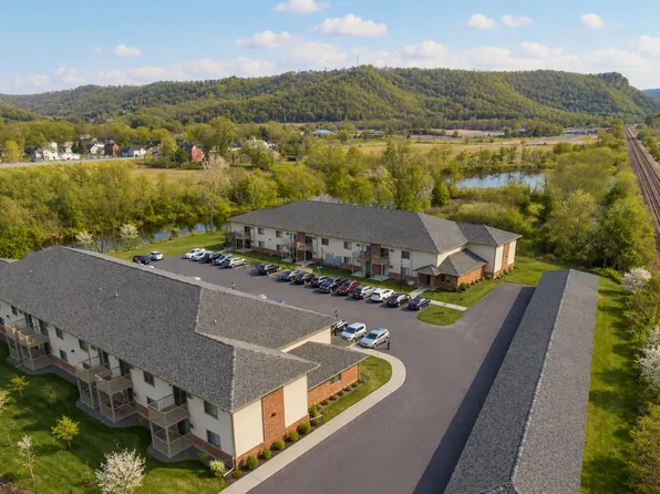 3634 Calvert Rd Floor 1, La Crosse, WI 54601
