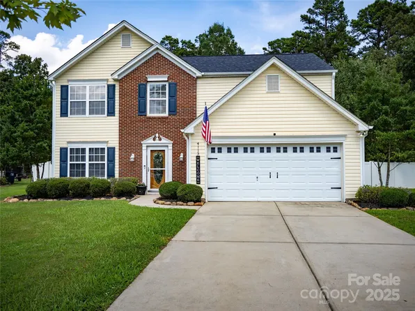 4113 Edgeview Dr, Indian Trail, NC 28079