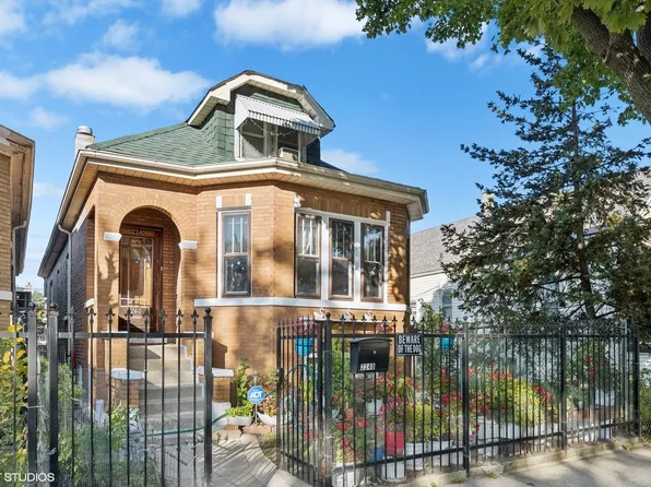 2240 N Parkside Ave, Chicago, IL 60639