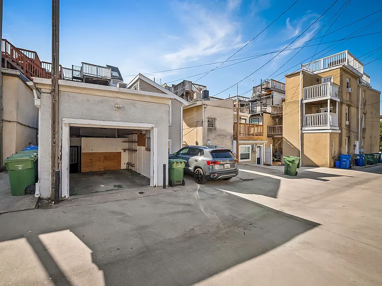 1207 Battery Ave — Photo 45