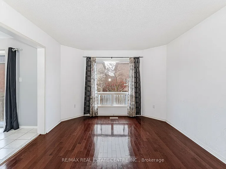 3727 Althorpe Cir — Photo 19