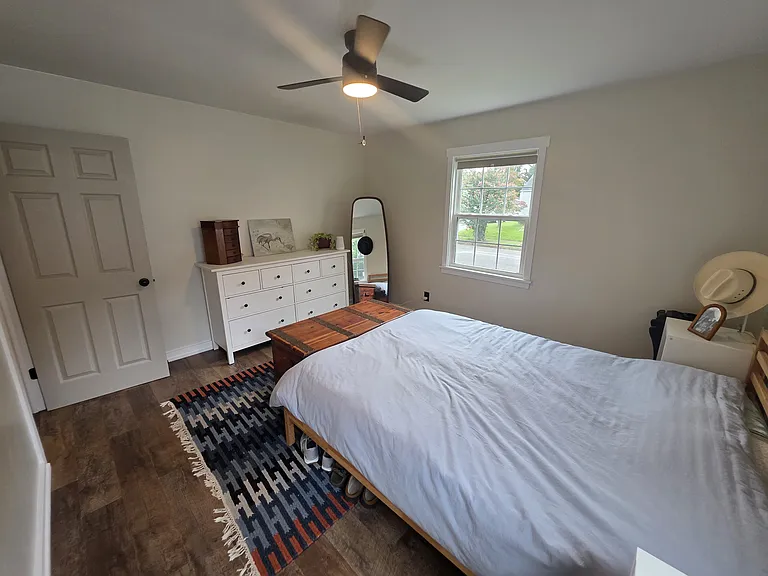 428 Gladstone Rd — Photo 14