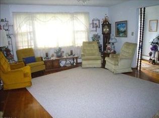 18 Calvert Dr, Newport News, VA 23601