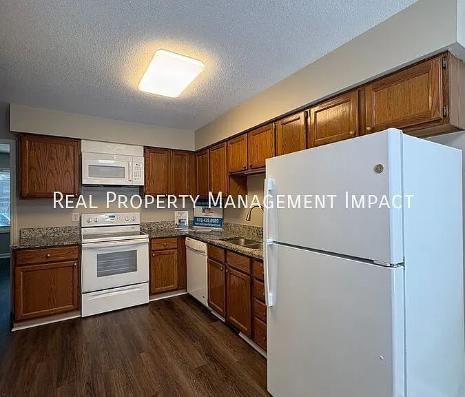 105 New Cooper Sq — Photo 11