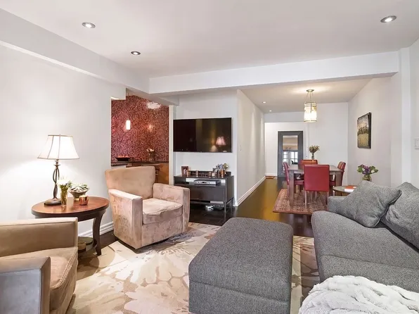 54 E 8th St APT 3J, New York, NY 10003