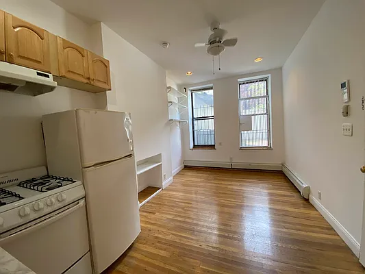 Rented by Best Apartments North Inc | media 8