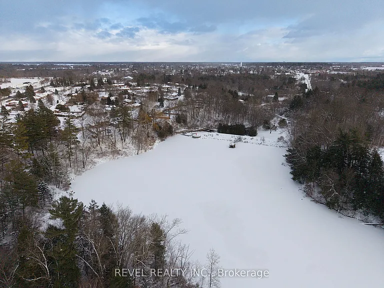 104 Hillside Ave — Photo 42