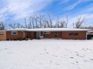 140 Greenhill Rd, Dayton, OH 45405