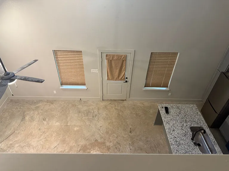138 Greenbriar Ct — Photo 11