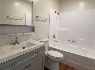 56 S Garden St APT 8, Ventura, CA 93001