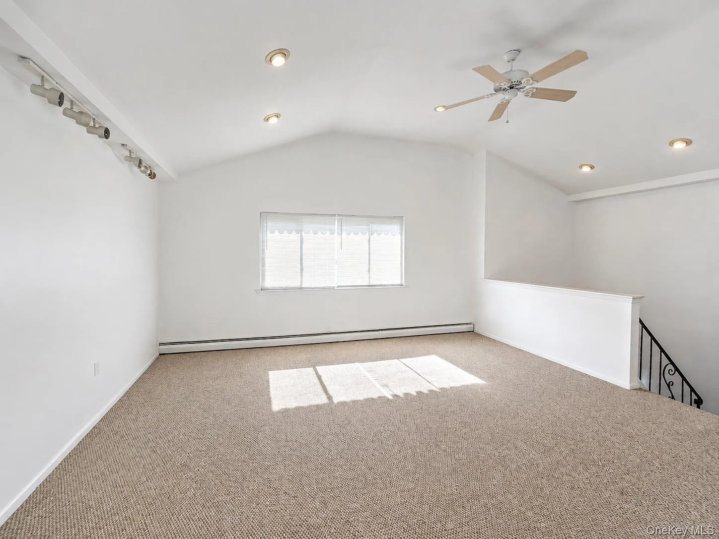 3 bed, 1.0 bath, 2218 sqft, $3,650 — Photo 4