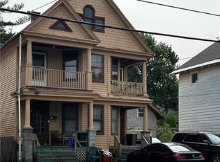 742 Elizabeth St, Utica, NY 13501