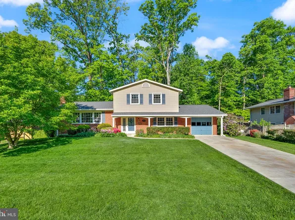4306 Argonne Dr, Fairfax, VA 22032