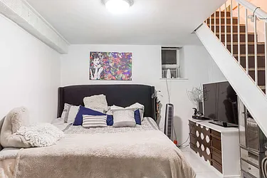 Rented by Smart City Real Estate LLC