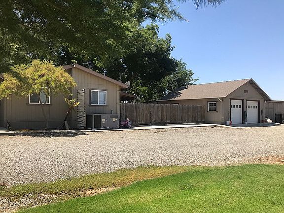 Oversized 2 car detached