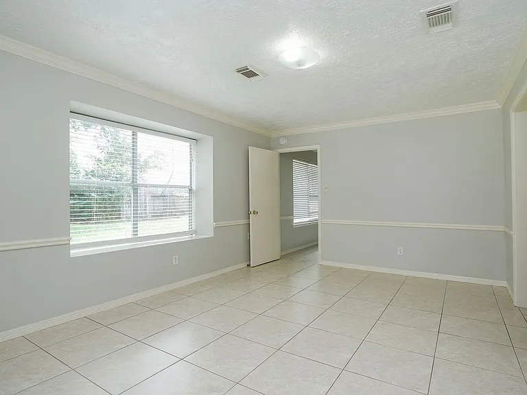 18531 Lippizaner Dr — Photo 16