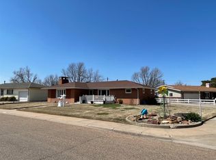622 W 17th St, Larned, KS 67550