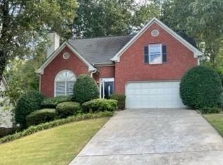 3275 Pierce Arrow Cir, Suwanee, GA 30024
