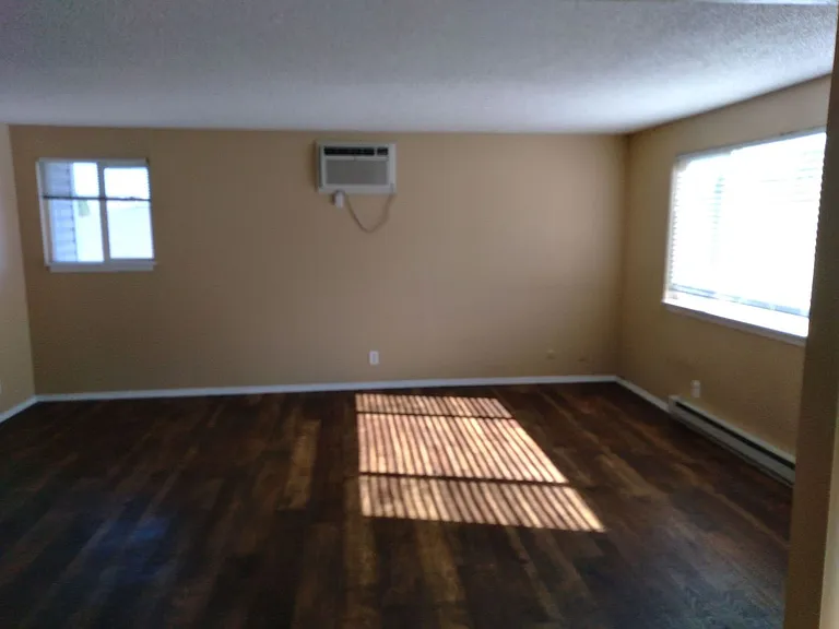 1715 Center Ave #15 — Photo 32