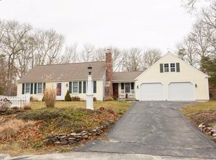 7 Burning Tree Ln, East Sandwich, MA 02537