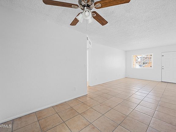 4th image of 1815 N Spring APT 102