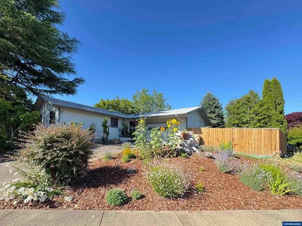 534 SE Hathaway Pl, Corvallis, OR 97333