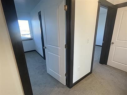 3rd image of 706 S Black Ave