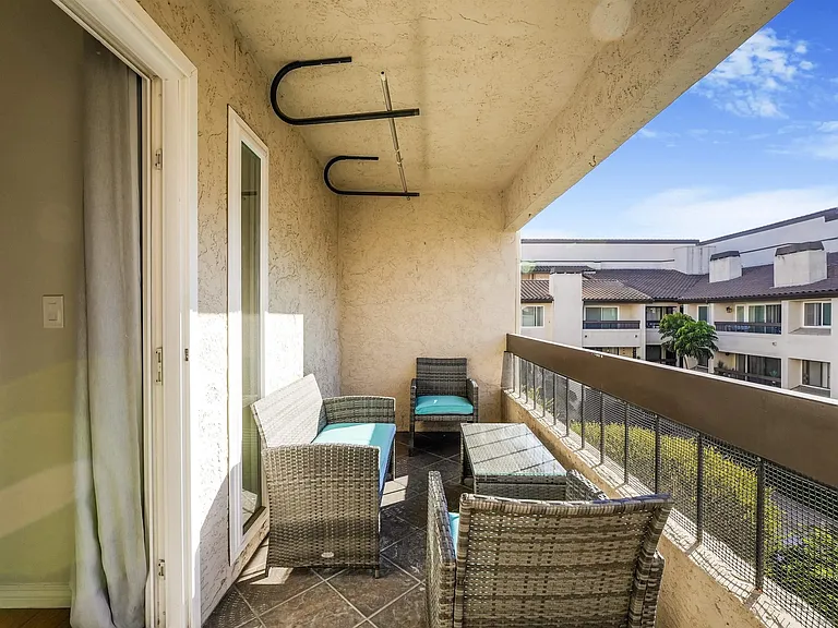 6747 Friars Rd #113 — Photo 2