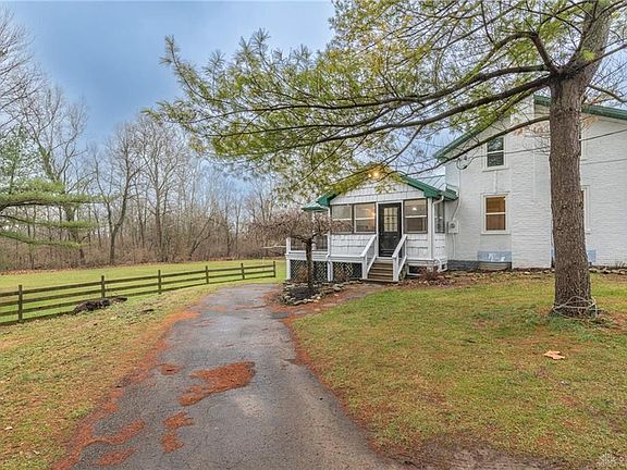 4th image of 8060 Farmersville West Carrollton Rd