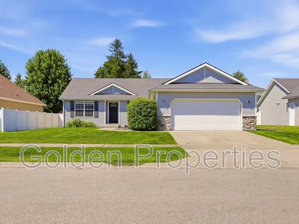 10654 N Seaside St, Hayden Lake, ID 83835