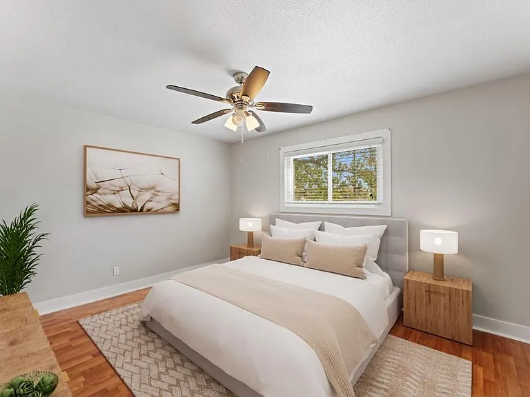 3815 Guadalupe St #303 — Photo 13
