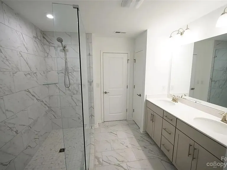 22047 Lani Dr — Photo 52