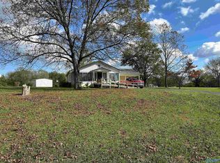 5545 Pleasant Hill Rd, Guntersville, AL 35976