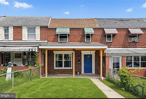 7487 Berkshire Rd — Photo 1