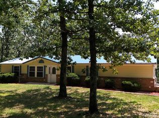 9182 Sunset Dr, Bloomsdale, MO 63627