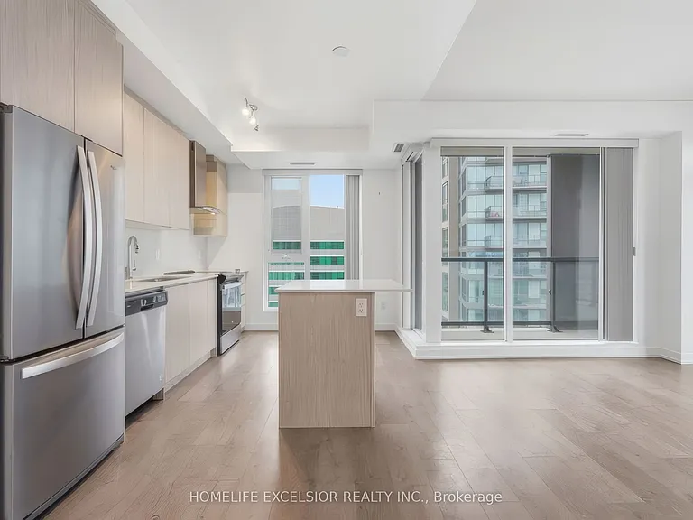 55 Duke St W #1002 — Photo 10