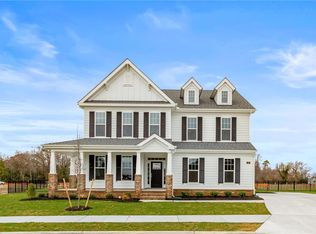 17 Mulligan Ln, Suffolk, VA 23434