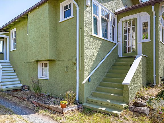 2nd image of 1760/62 Haultain St