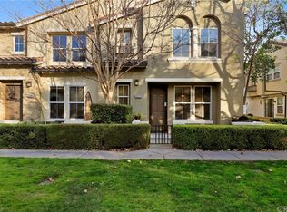 6325 Amadora Ln, Mira Loma, CA 91752