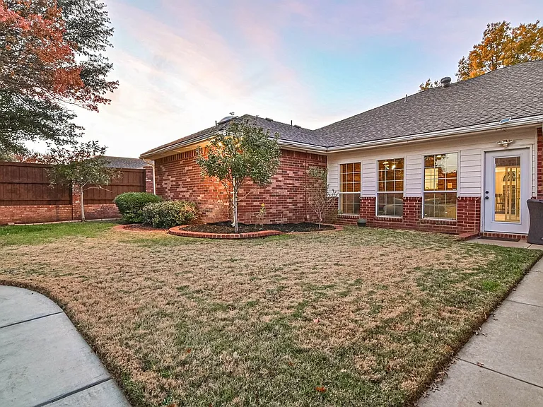 4601 Cherrywood Dr — Photo 24