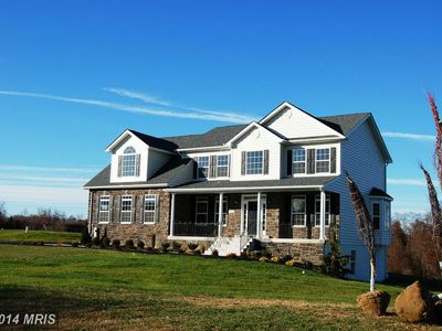 18 Bella Vista Dr., Owings, MD, 20736